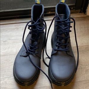 Dr. Martens Men’s Indigo Ankle Boot size 10